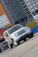 Jeep Cherokee 2008 года
